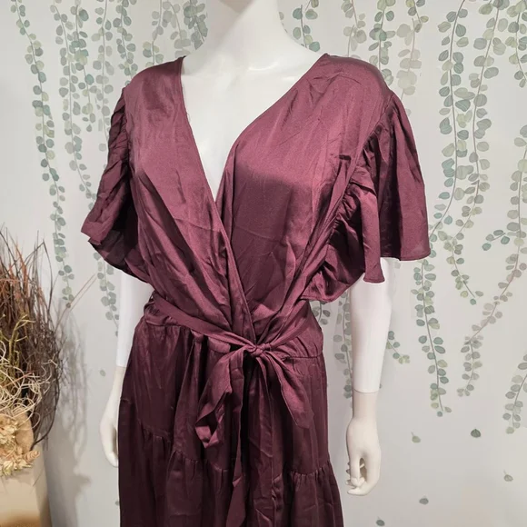 City Chic Sweetness Maxi Tiered Dress Oxblood Faux Wrap Belt Size L 20 NWT - Picture 4 of 9